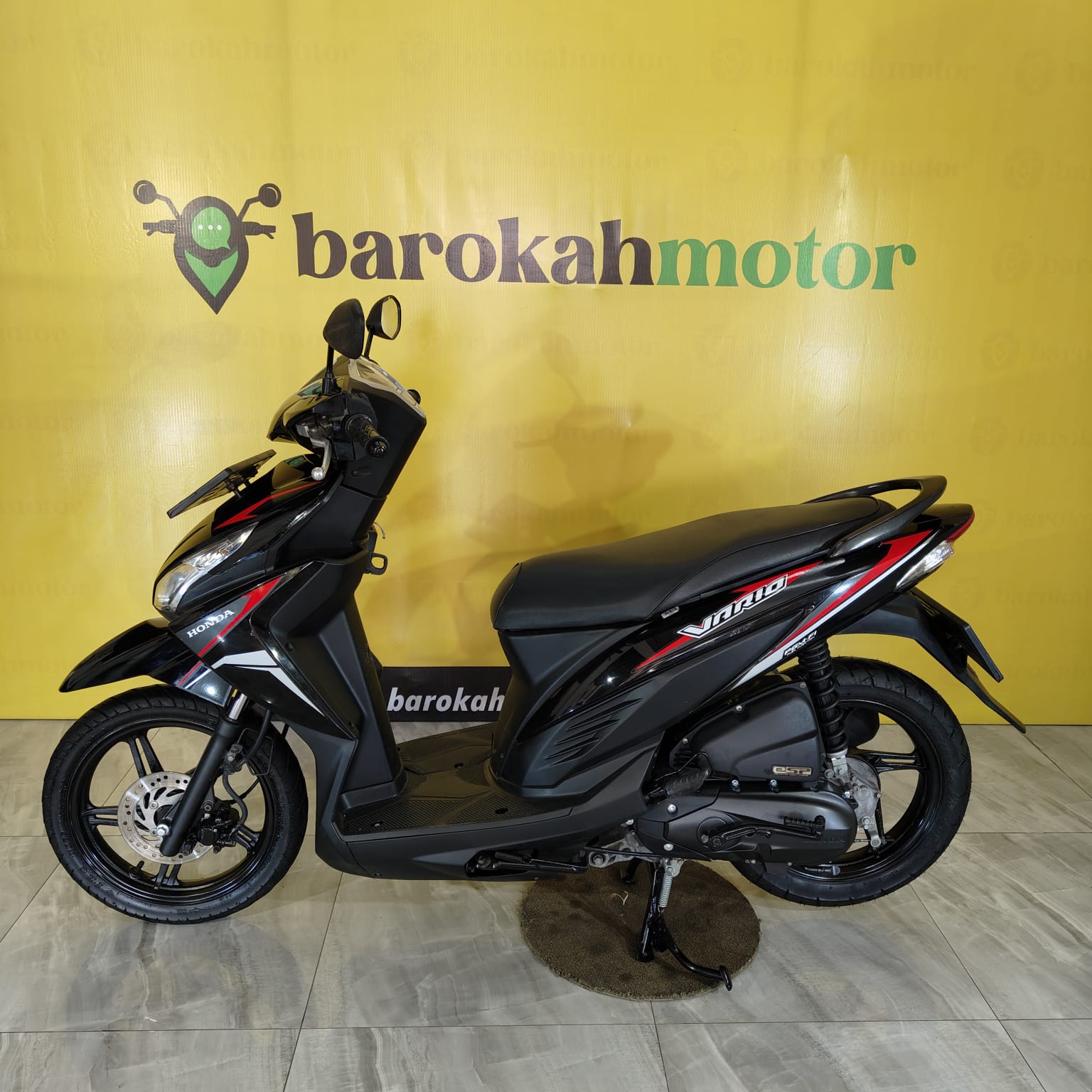NEWVARIO110-H4612CH-foto_kiri.jpeg