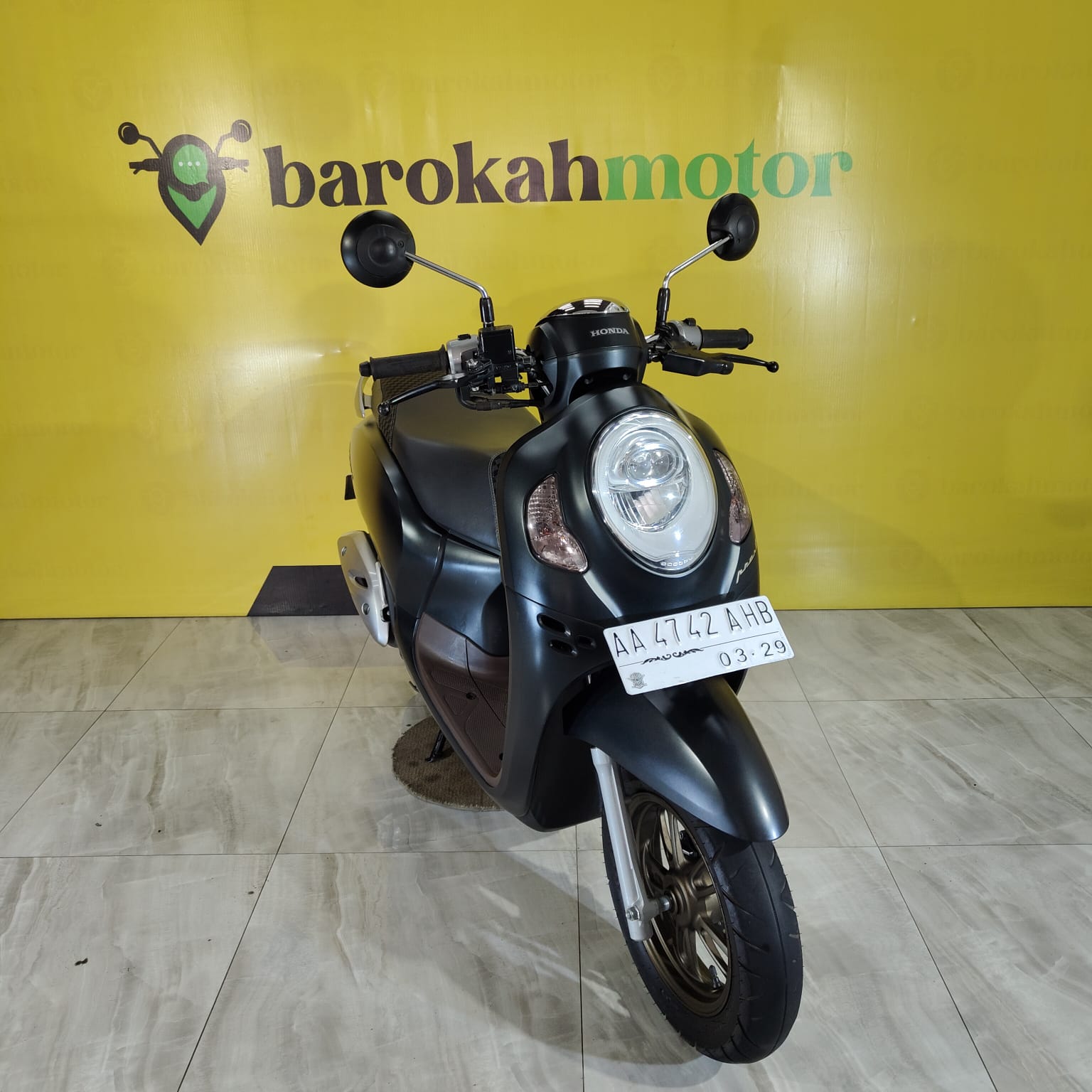 NEW SCOOPY PRESTIGE