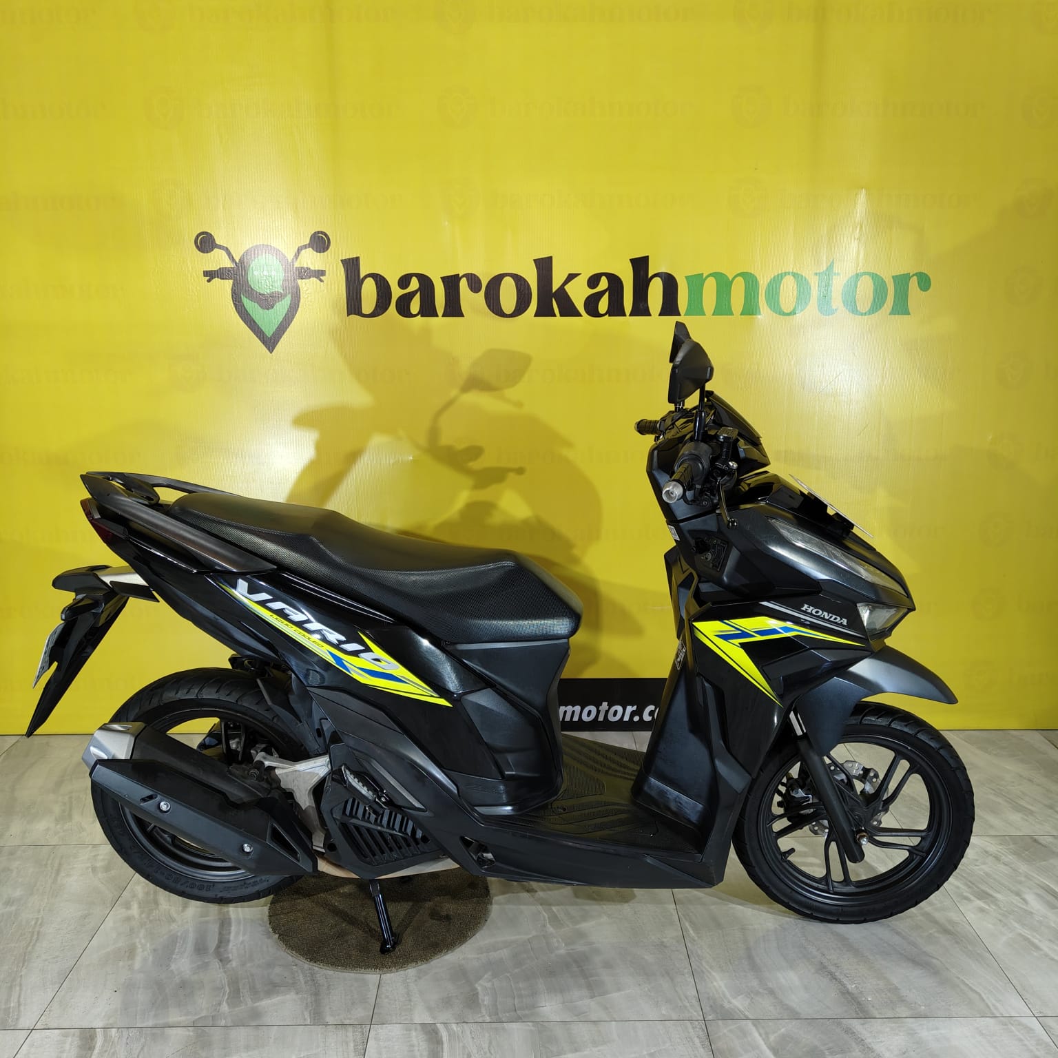 VARIO125-AA4652DA-foto_kanan.jpeg